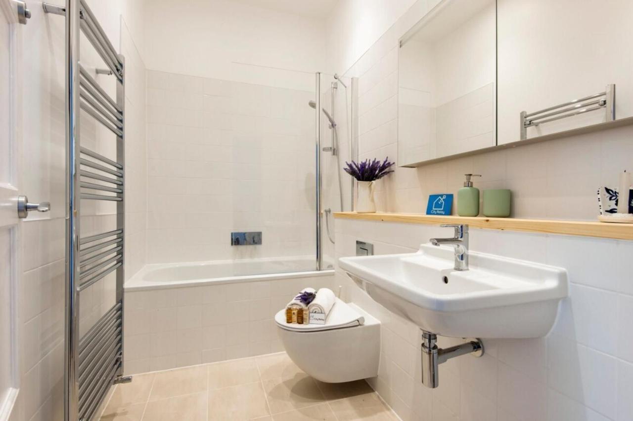 The Stunning Philbeach Garden Apartment London Exterior photo